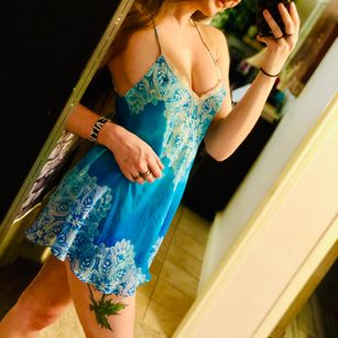 Model - gisellefatale brunette