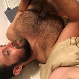 Model - TuggSpeedmen feet