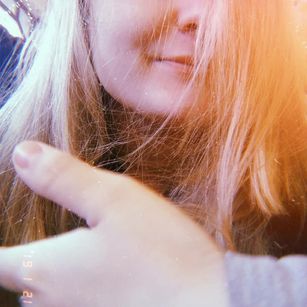 Model - KseniaX sociable