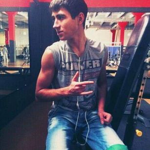 Model - CharlesSRedhot striptease