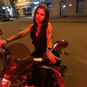 Model - NatyNiks striptease