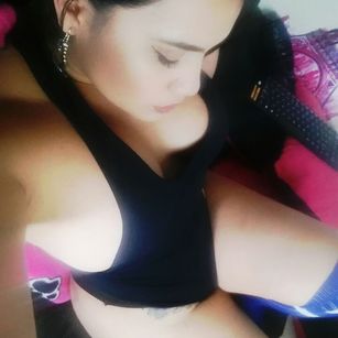 Model - LusciousBooty 4