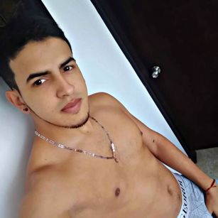 Model - LolitaandHumbert sexy