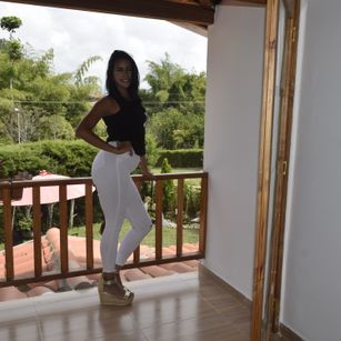 Model - Nicoll squirt