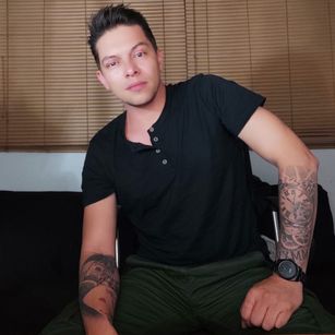 Model - mateo tatoos