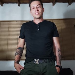 Model - mateo bisexual