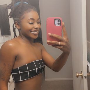 Model - Tha Bae flirty