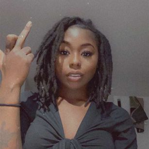 Model - Tha Bae flirty