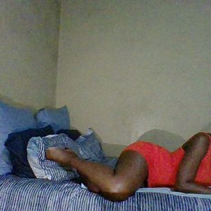 Model - RangerBooty bondage