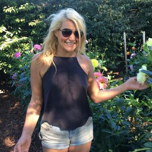 Model - kamilia.mae gagging