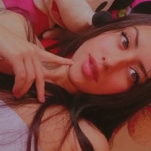 Model - SharonDeyn penetracion