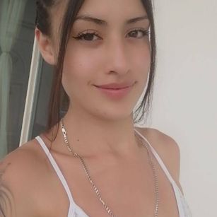 Model - SharonDeyn squirt