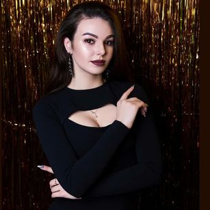 Model - EasternQueen young