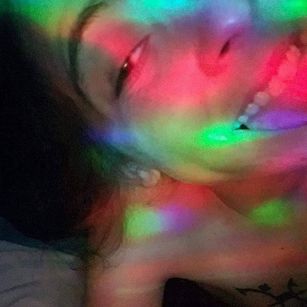 Model - Francesca Bangz black