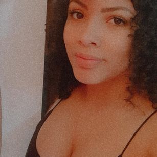 Model - kamillwebb bigboobs