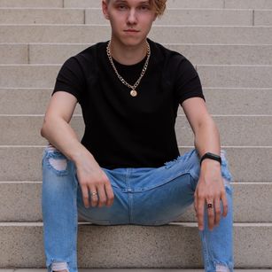 Model - Mark Walsen gay