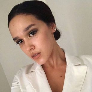 Model - Khuramshina Ziliya anal