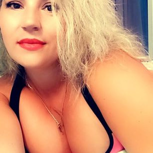 Model - Mercedes_ shaved