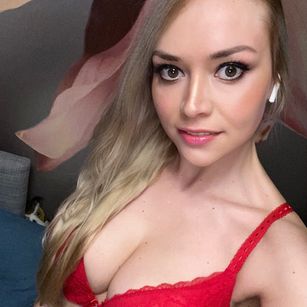 Model - Morgan roleplay