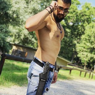 Model - DeimonRay SexyBoy