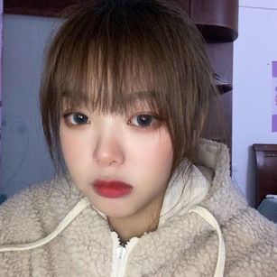 Model - Liuyan Silkstockings