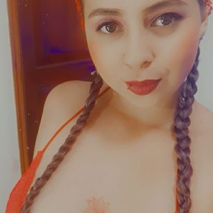 Model - Lexi Aiden squirt