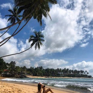 Model - LaVitaBella worship