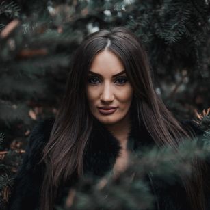 Model - AnnaKarev femdom