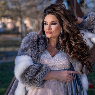 Model - AnnaKarev legs