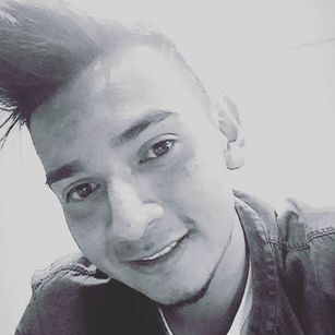 Model - Christopher Bass active