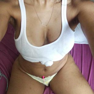 Model - Ivy Jones roleplay