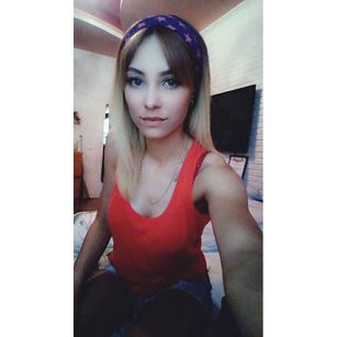 Model - Olya smoking