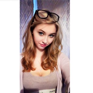 Model - YourCutie kind