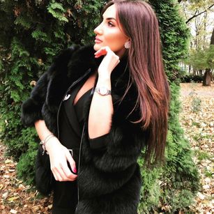 Model - AnnaKarev sexy