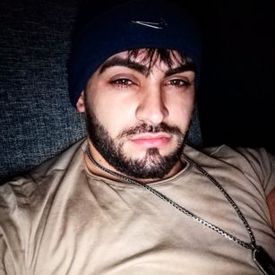 Model - dannybadboyme13 findom