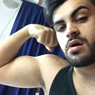 Model - dannybadboyme13 romanian