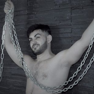 Model - dannybadboyme13 feet