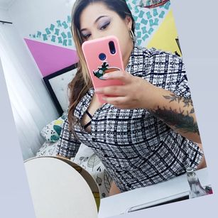 Model - kamila bigboobs