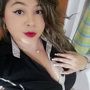 Model - kamila mature