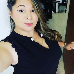 Model - kamila shaved