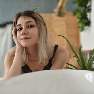 Model - FlexiMona new