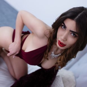 Model - IvyFerin tattoos