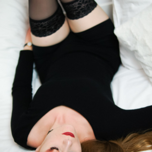 Model - Ariella Snow mistress