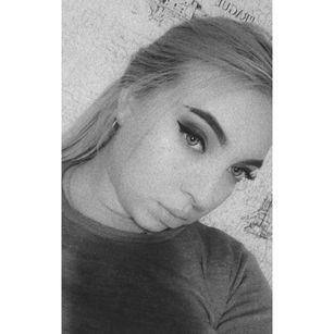Model - Inessa BEAUTIFULEYES