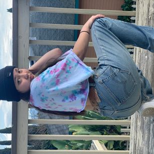 Model - Lily energetic