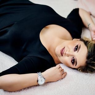 Model - MayaRainey oil