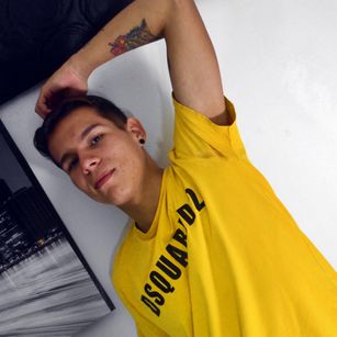 Model - Ginno Life Blue ass