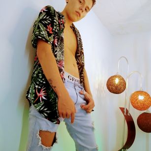 Model - Ginno Life Blue fetish