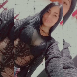 Model - maadelyn latina