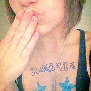 Model - Molly Mae piercings